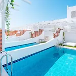 Aloe (adults Only) Hotell
