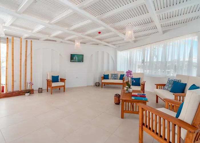 Aloe (adults Only) Hotel 2*